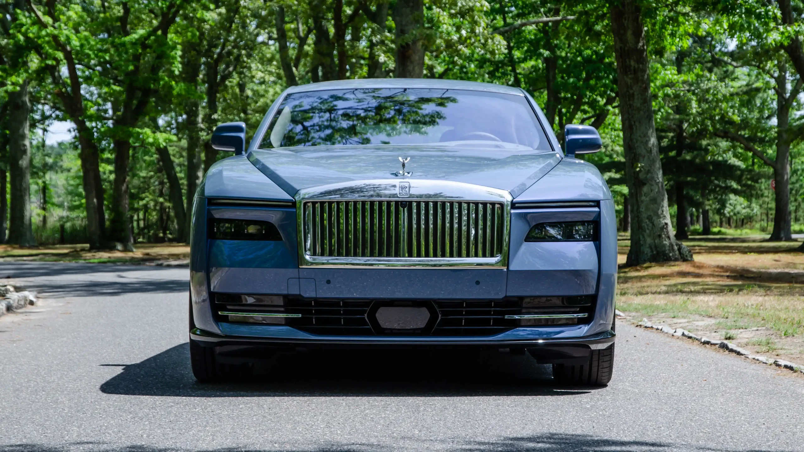 Rolls Royce Spectre Review