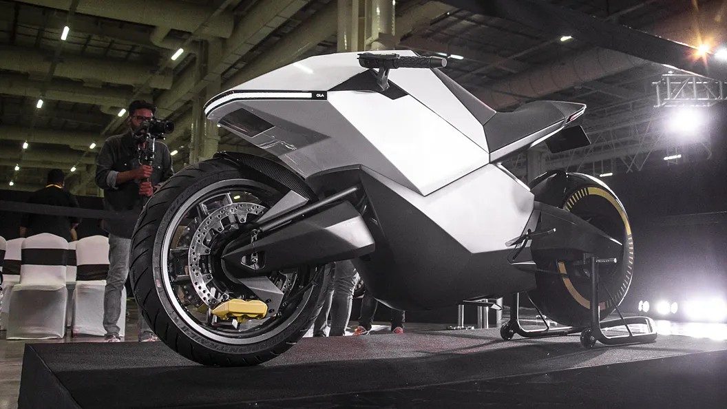 Ola Diamondhead Electric Bike with ADAS